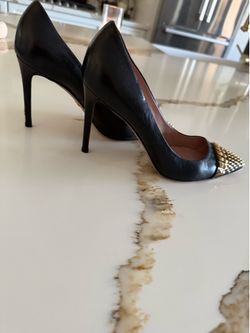 Gucci shoes size 7