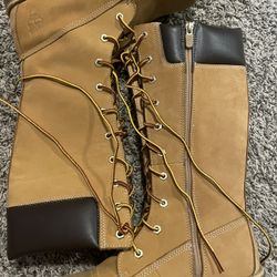 Only worn twice 150$ Obo Size 51/2