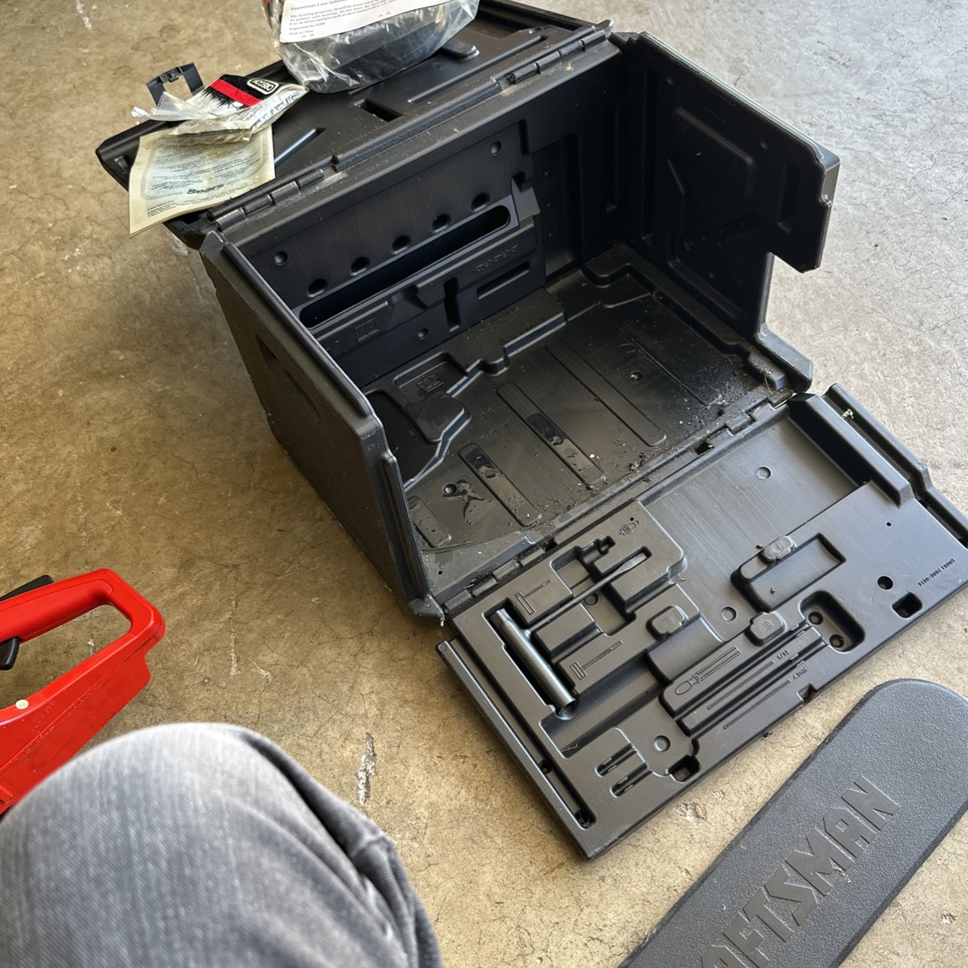 Craftsman 18 Inch Chainsaw for Sale in Hamilton, OH OfferUp