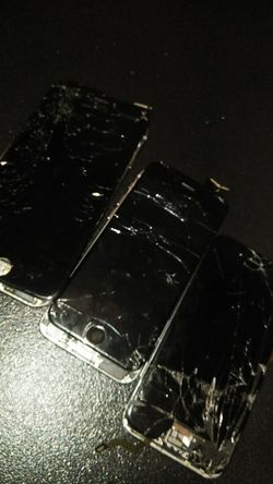 iPhone 6s + and two iPhone 6