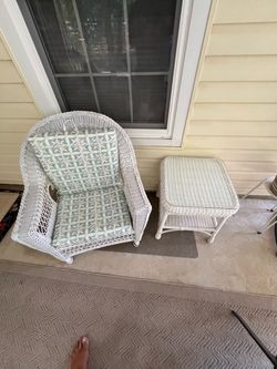 MOVING SALE