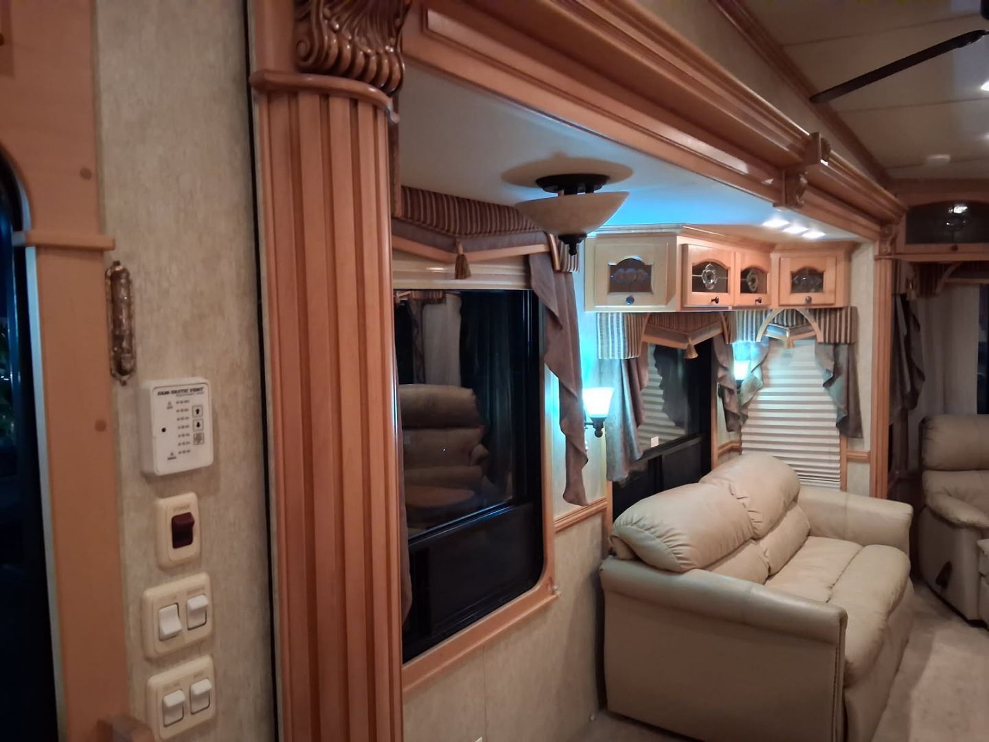 5th Wheel Trailer