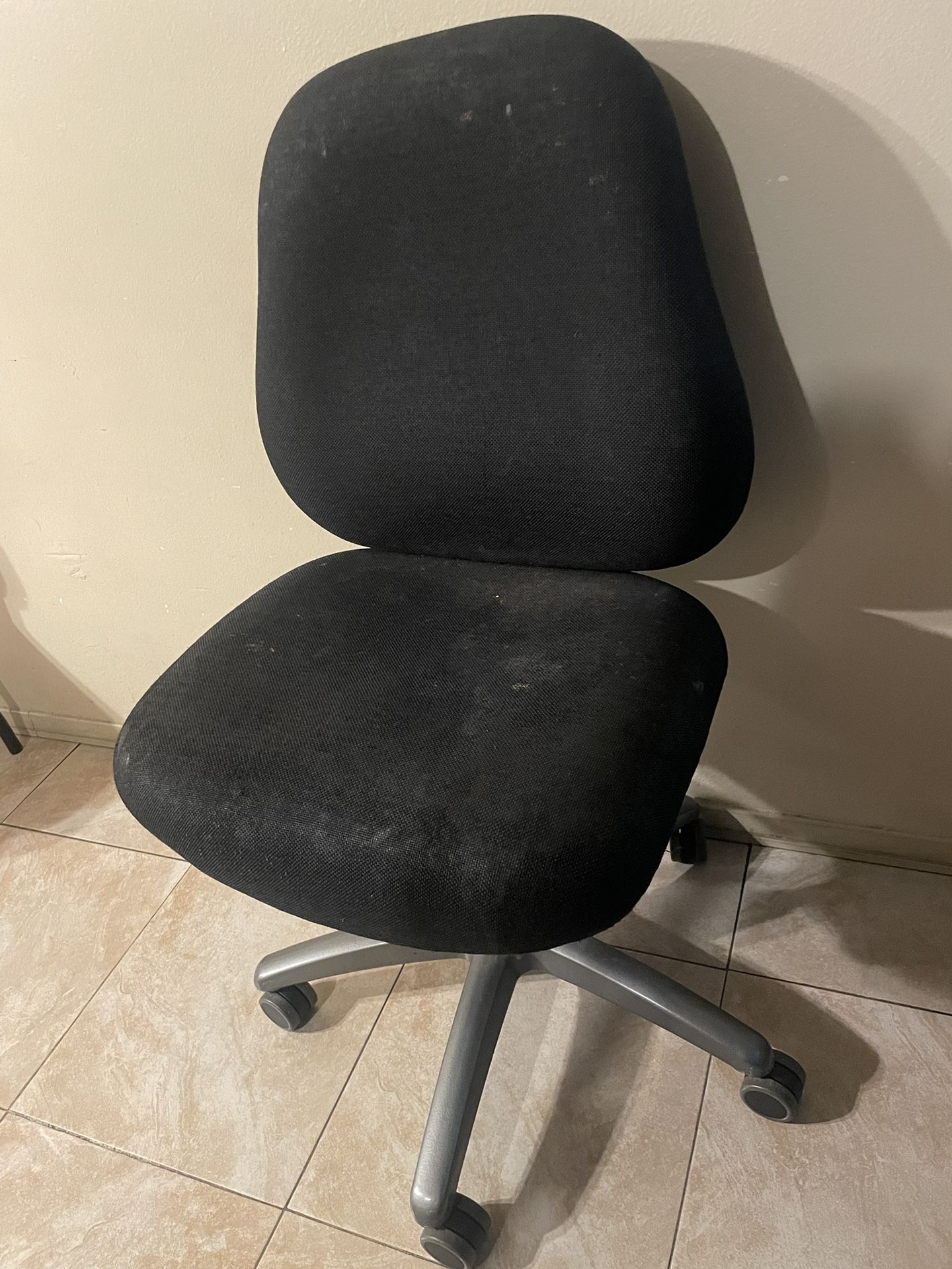 desk chair