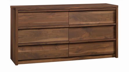 6-Drawer Dresser in Walnut