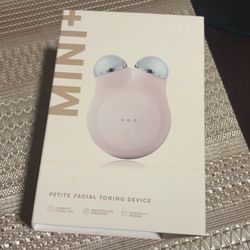 Nu Face+ Mini Microcurrent Device