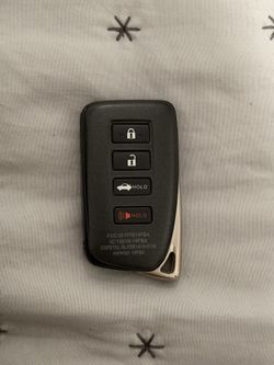 Lexus key