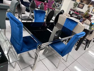 Modern Dining Set 🖤💙