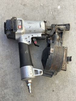 Roofing coil nail gun