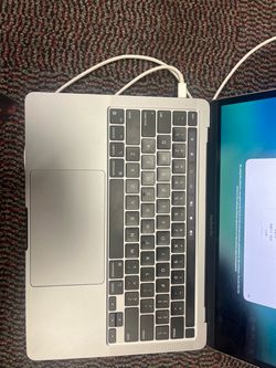 Apple MacBook Pro