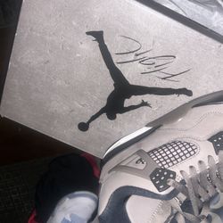 Cave Stone 4s 