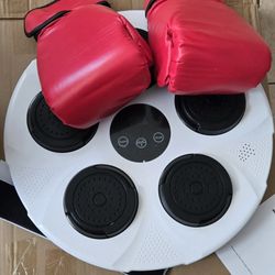 Music Boxing Machine 