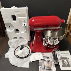 Kitchen Aid Artisan Stand 5 Quart Mixer NIB Never Used
