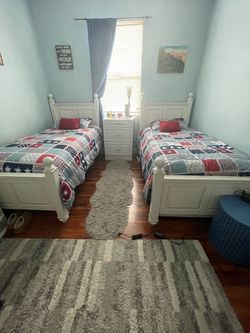 Two twin beds, mattress included