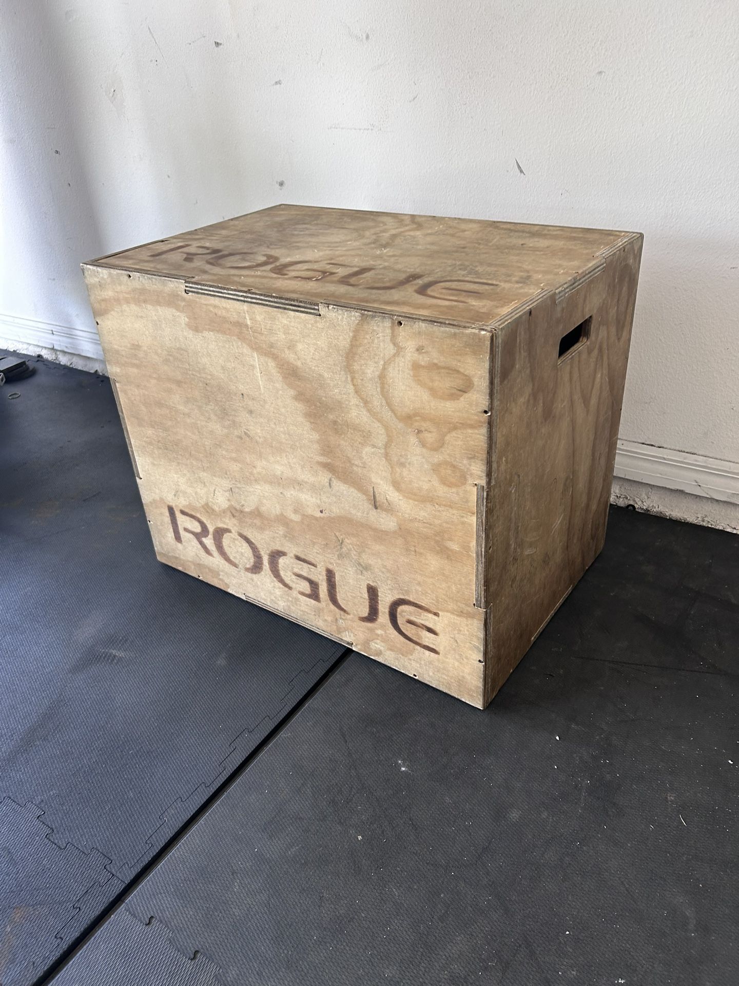 Rogue Games Plyometric Jump Box