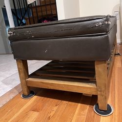 Used ottoman  ready for pickup