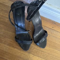 Cathy jean Heals Size 9