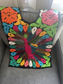 Hermosa Blusa Bordada A Mano