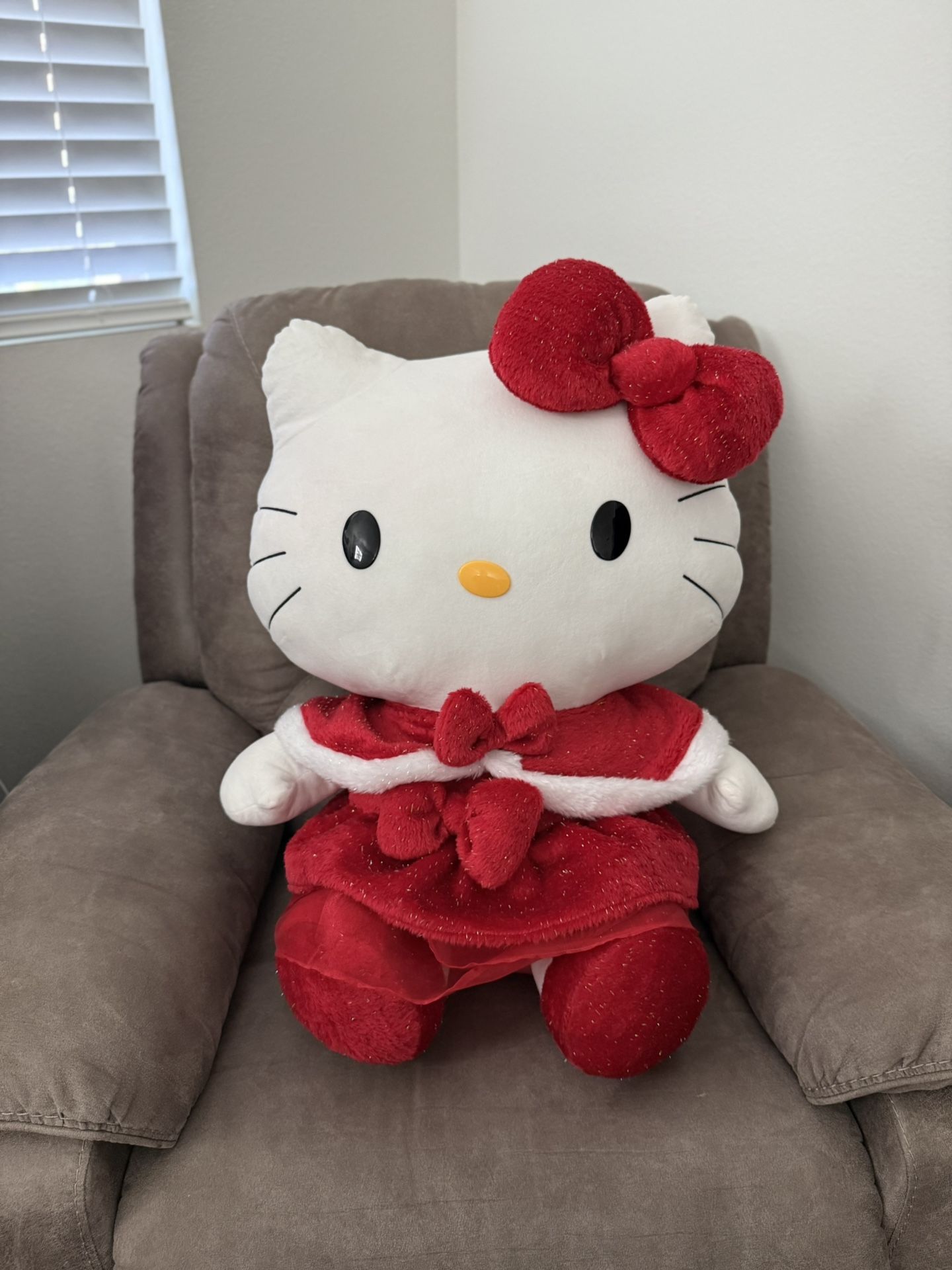 Giant Hello Kitty Plushie “27