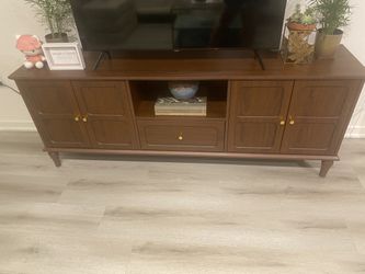 Brown Wood Entertainment cabinet for 40 - 60" TV