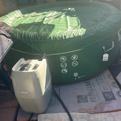 Hot Tob Jacuzzi 