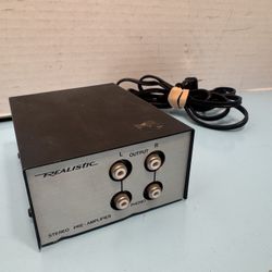 Radio Shack Realistic Stereo Pre-Amplifier 42-2101A