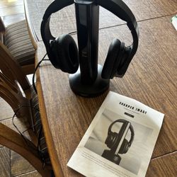Sharper Image Wireless Headphones 