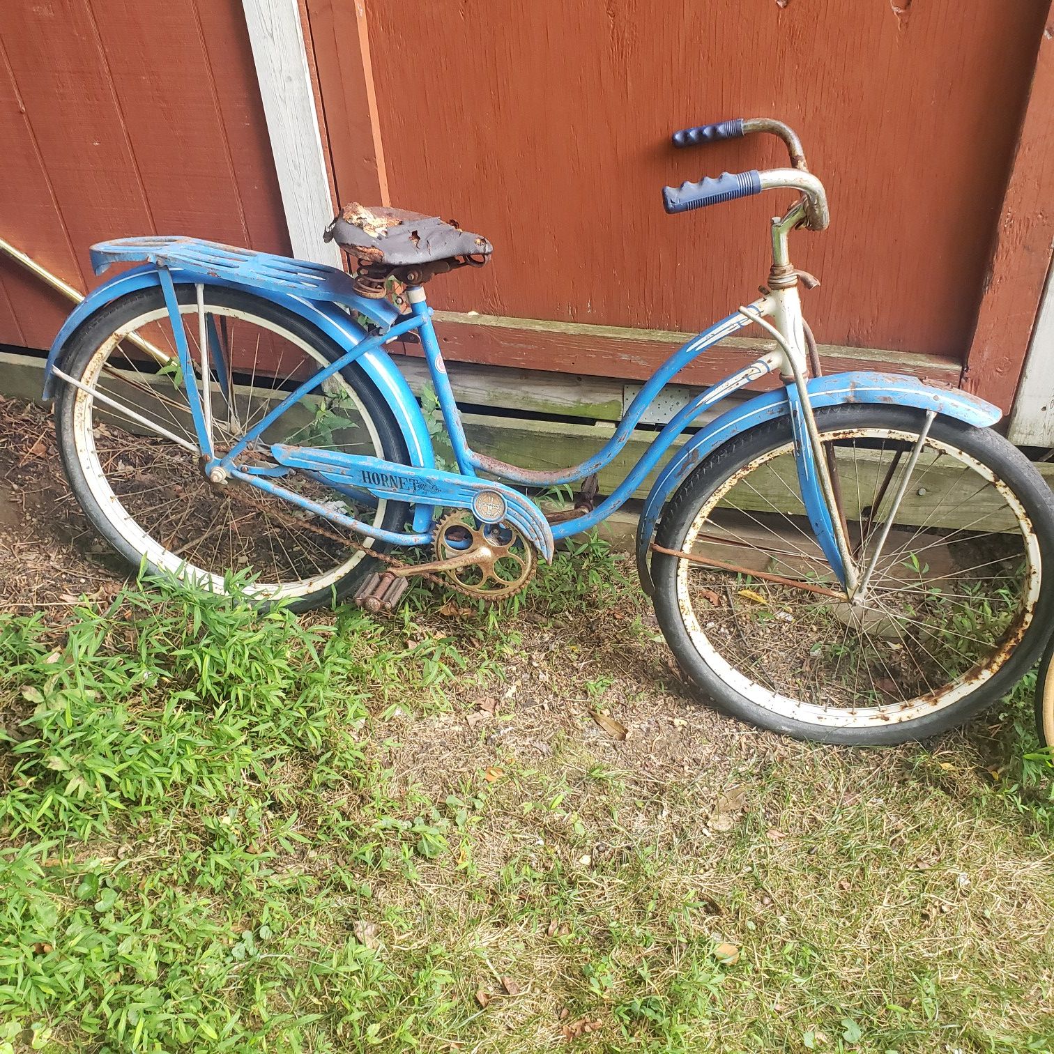 2 vintage bikes, schwinn. Stelber