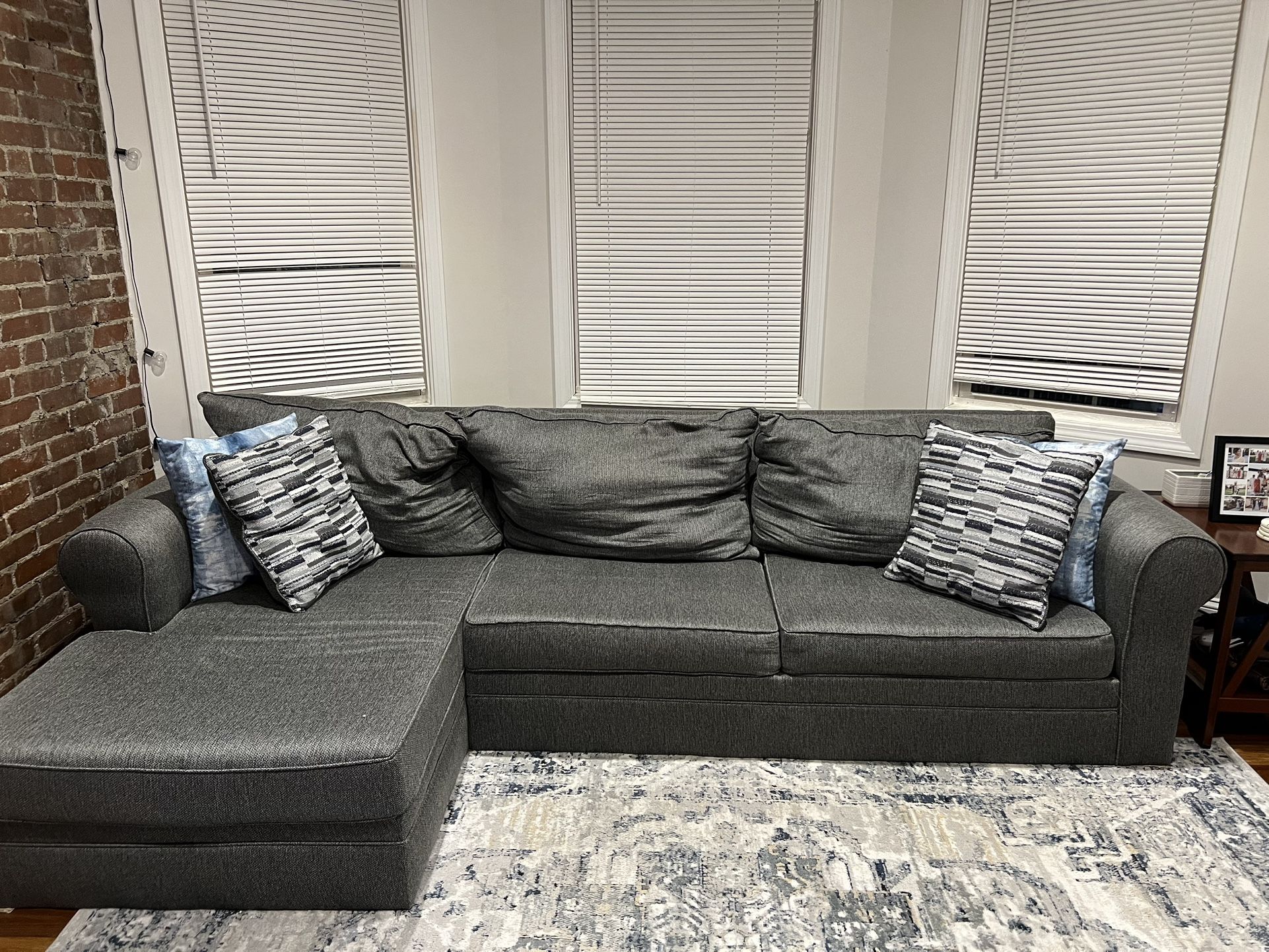 Gray Couch With Chaise