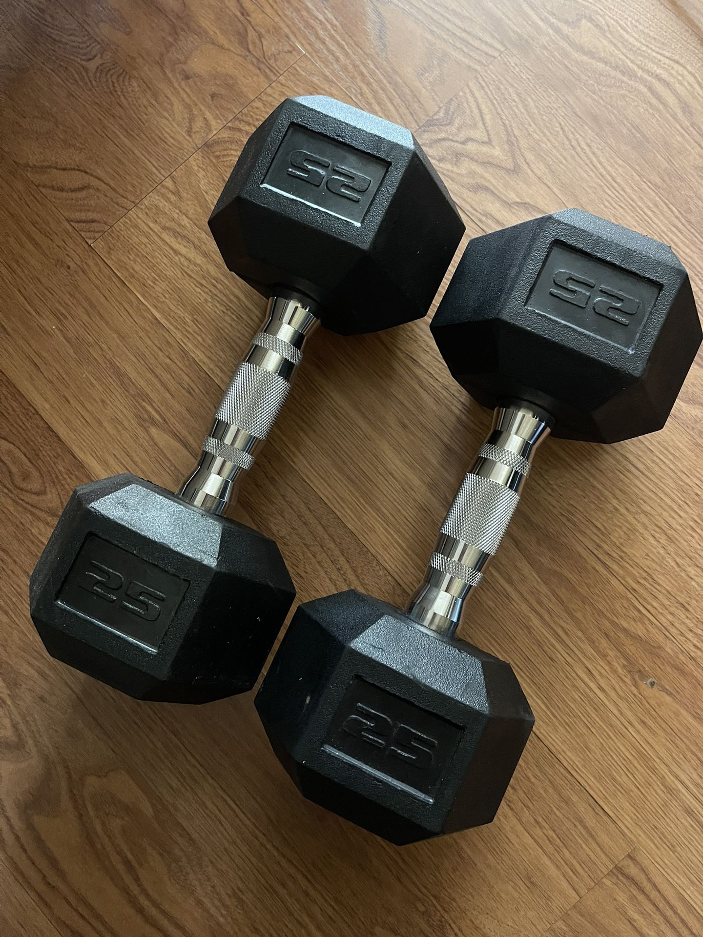 25 Pound Dumbbell Set 