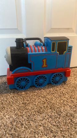 Thomas Train Carrying Case With 8 Engines & 3 Cars
