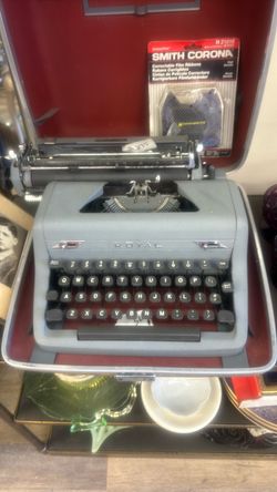 Royal Portable Typewriter with Case