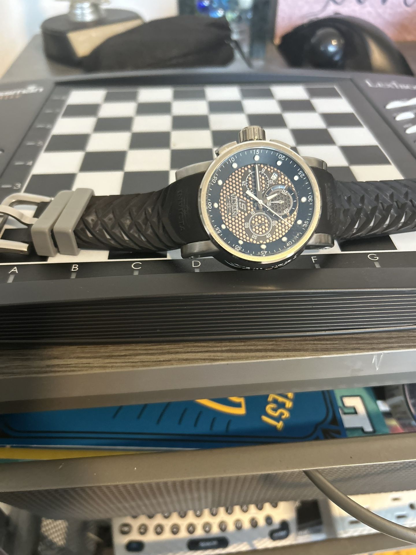 Men’s Watch Working With New Battery