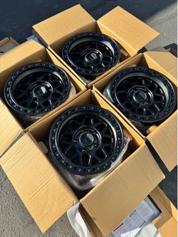 Brand New 17” KMC GRS “549” Off-Road Wheels for 5x150 Toyota Tundra Sequoia LX470 LandCruiser