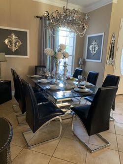 Dining set great condition