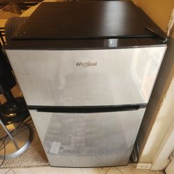 Whirlpool Mini Fridge