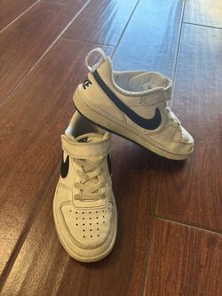 Little Kids Nike shoes