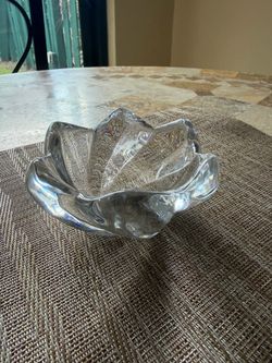 Crystal decorative bowl