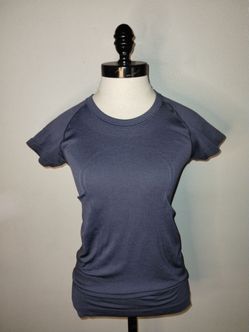 LULULEMON Run Swiftly Tech Short Sleeve Top Heathered Gray Women's Size 4 EUC