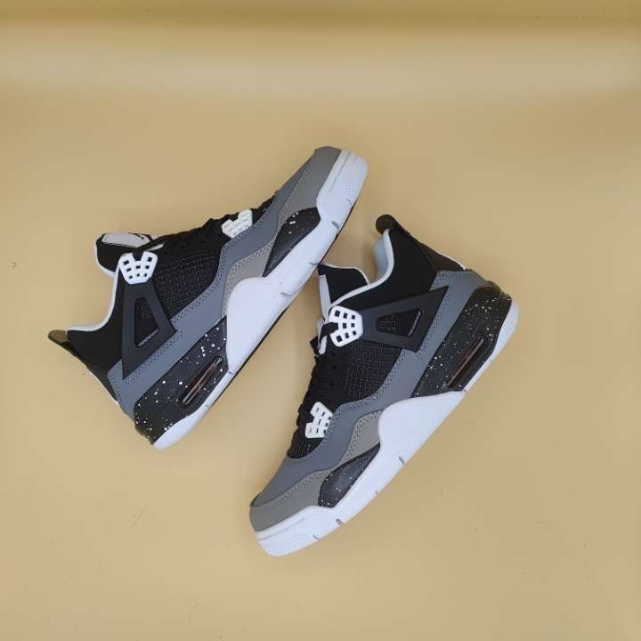 Air Jordan 4 Retro Fear