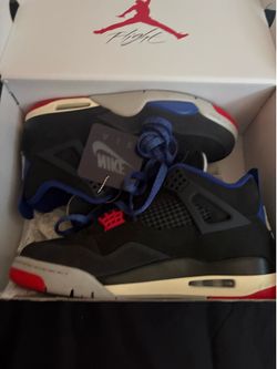 Jordan 4s