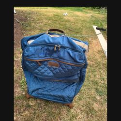 LOW PRICE MOVING- $329 + TAX RETAIL TOMMY HILFIGER 4 WHEEL FULL SIZE STOW AWAY LUGGAGE 