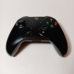 Carbon Black Xbox One Controller (Wireless)