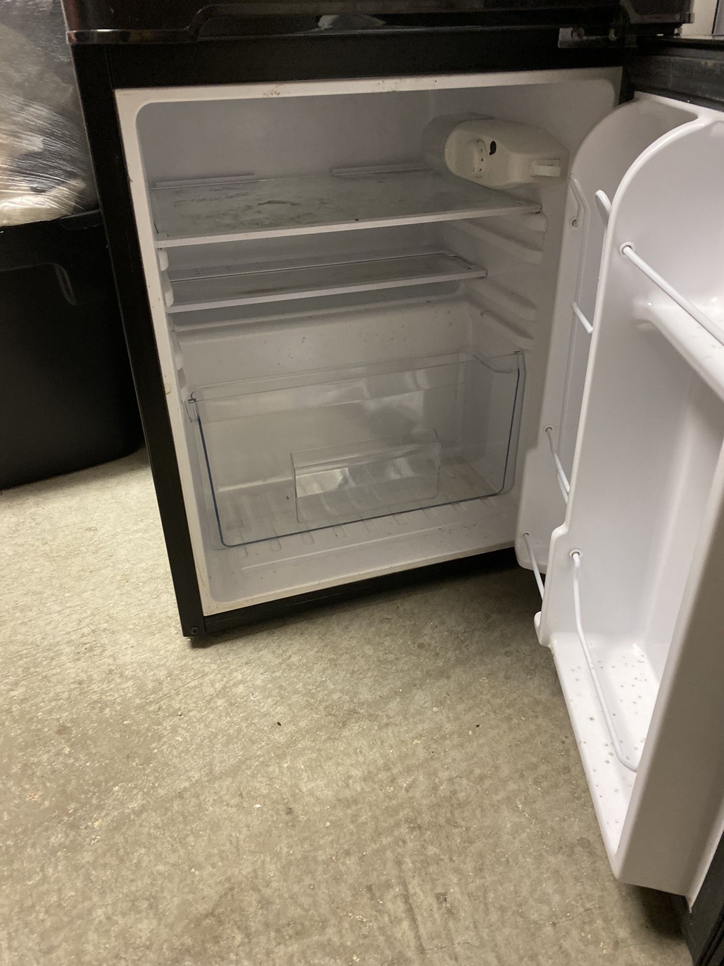 Free small fridge with freezer