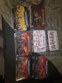 Warhammer Miniature Box Set Lot of 7