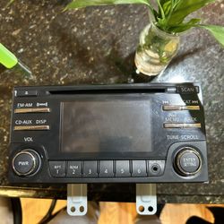 2013 -2015 Nissan Rogue Stock Stereo