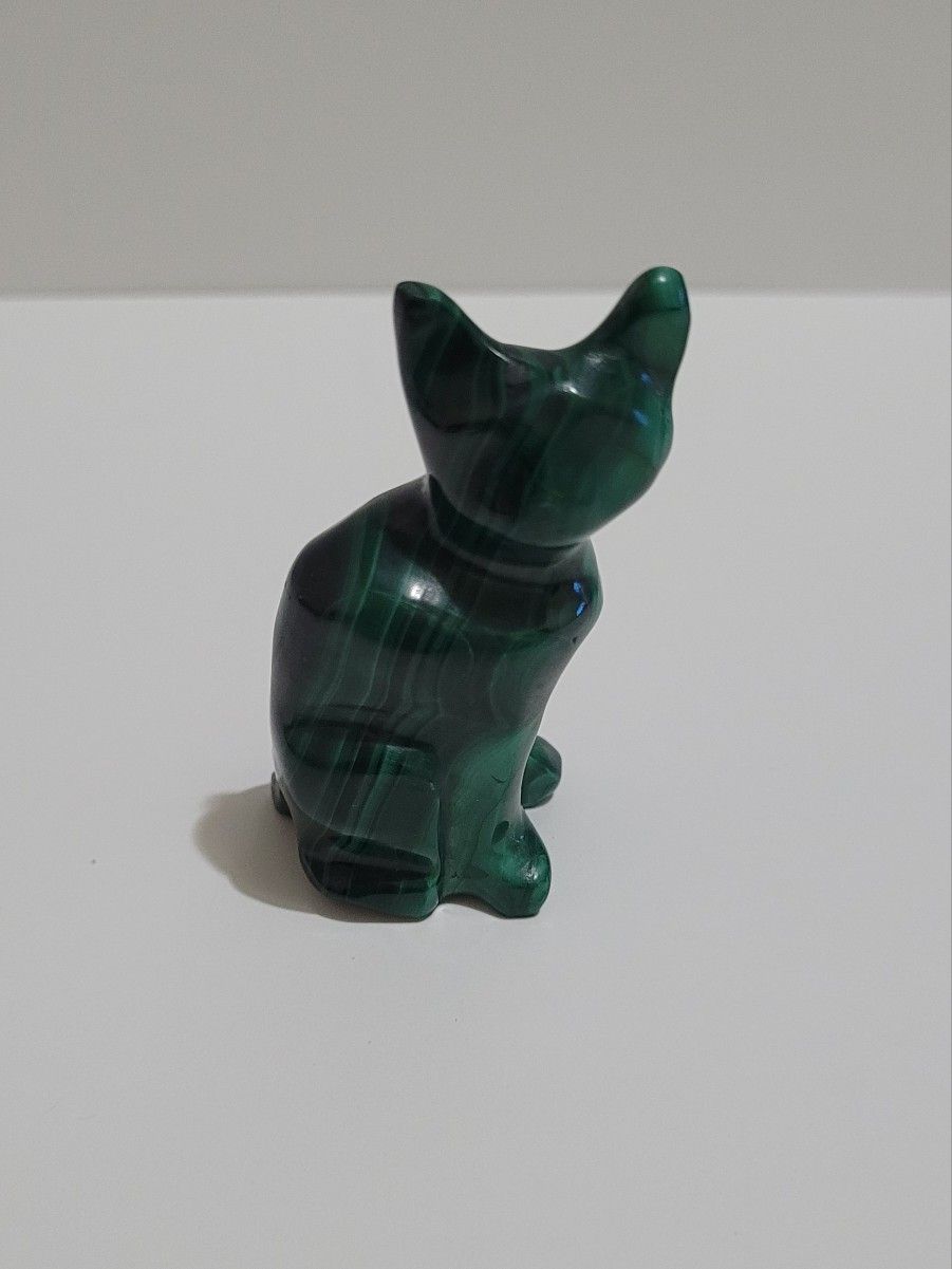 Green Malachite Hand Carved Stone Cat Figure 2.25"
