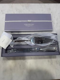 Vera Wang Wedgwood Wedding Cake Knife Gift Box Set