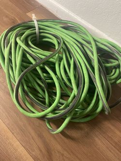 Extension cord 100ft