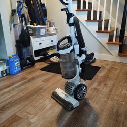 EUREKA VACUUM 