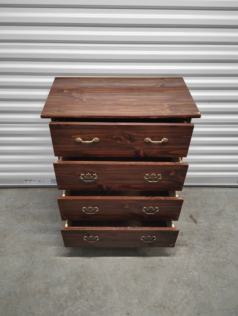 Dresser, Free Delivery👍